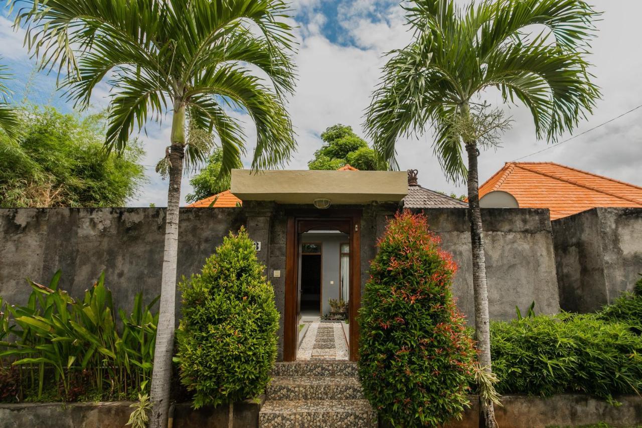 The Wyn Villa Uluwatu  Exterior photo